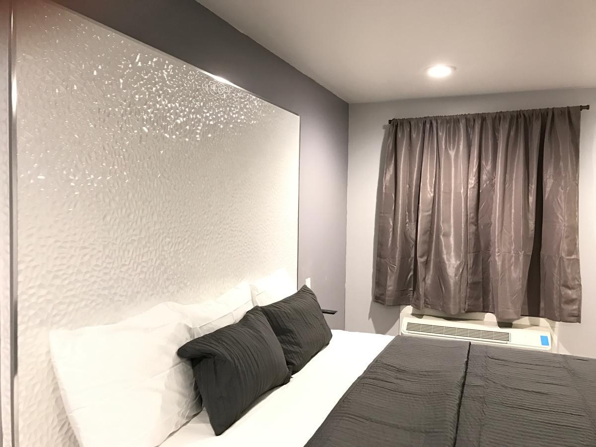 Ramsey Inn & Suites ภายนอก รูปภาพ