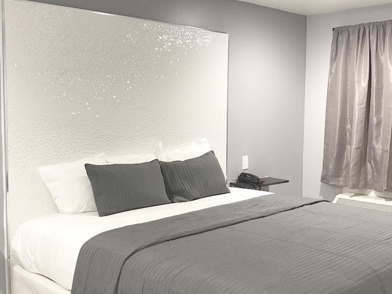 Ramsey Inn & Suites ภายนอก รูปภาพ